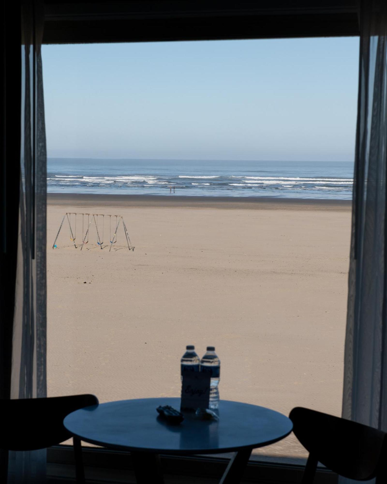 Motel The Ocean Front At Seaside Exterior foto